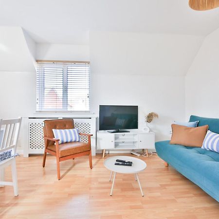Stayright 2 Bed Beach House With Private Parking- Next To Barry Beach And Jackson Bay Exterior foto