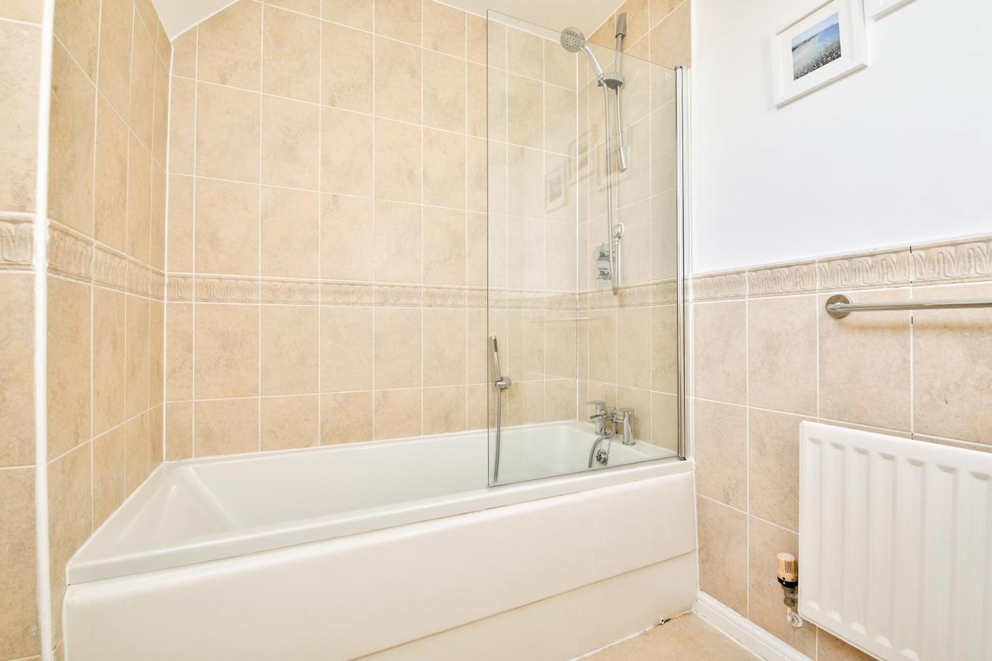Stayright 2 Bed Beach House With Private Parking- Next To Barry Beach And Jackson Bay Exterior foto
