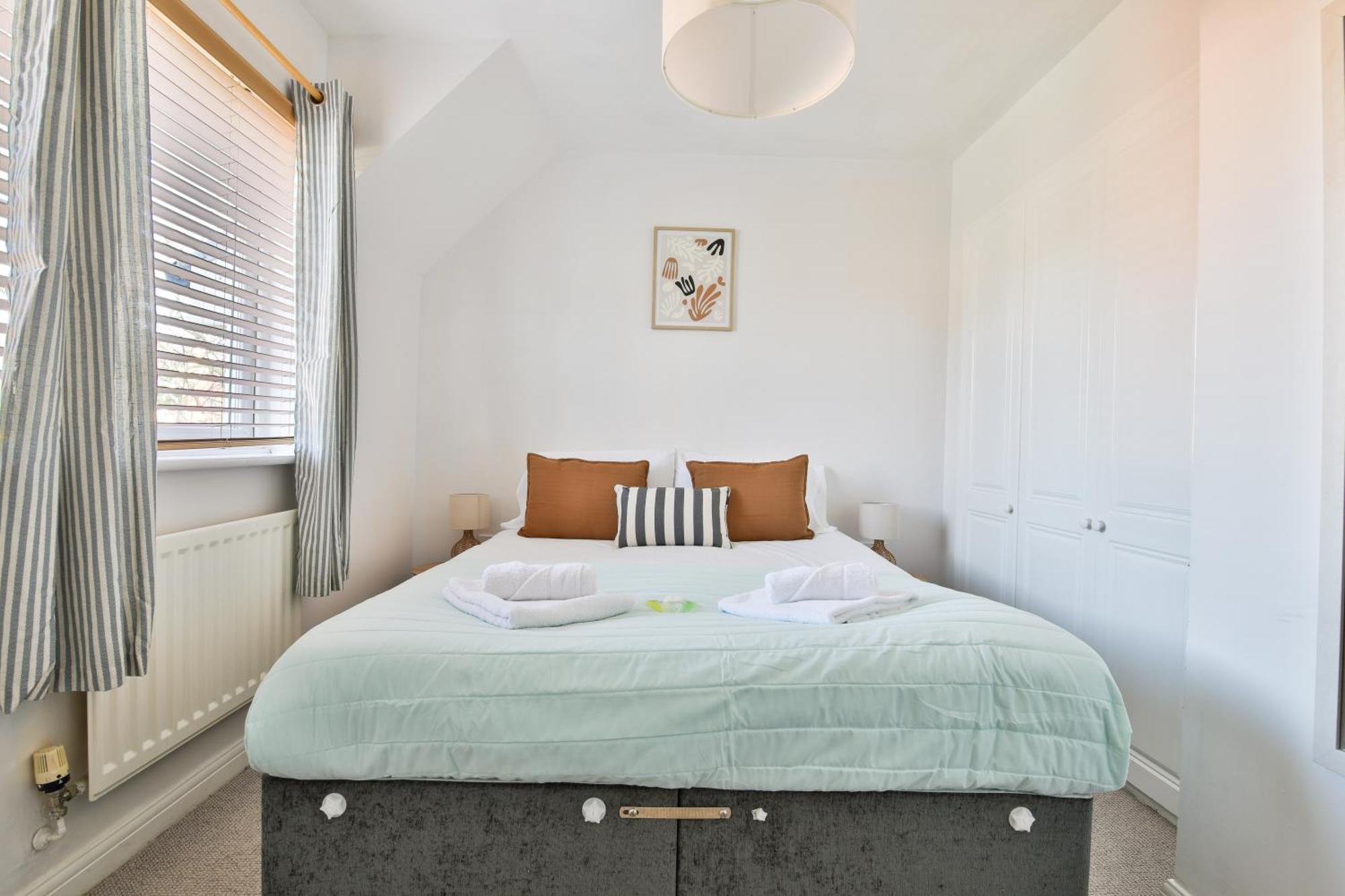 Stayright 2 Bed Beach House With Private Parking- Next To Barry Beach And Jackson Bay Exterior foto