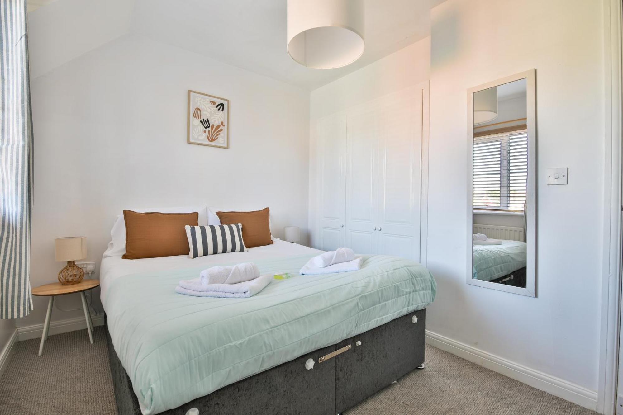 Stayright 2 Bed Beach House With Private Parking- Next To Barry Beach And Jackson Bay Exterior foto