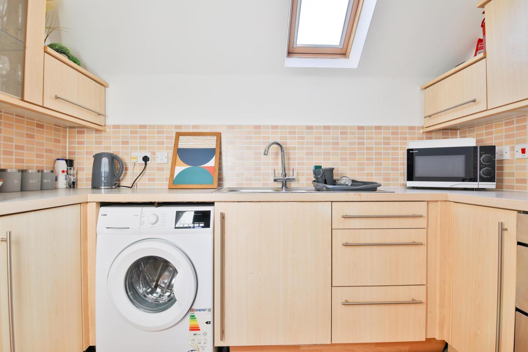 Stayright 2 Bed Beach House With Private Parking- Next To Barry Beach And Jackson Bay Exterior foto