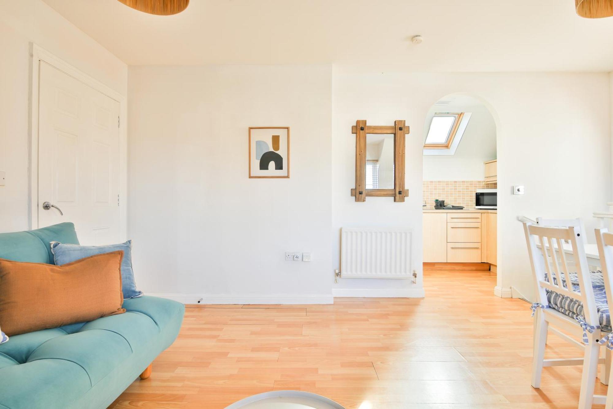 Stayright 2 Bed Beach House With Private Parking- Next To Barry Beach And Jackson Bay Exterior foto